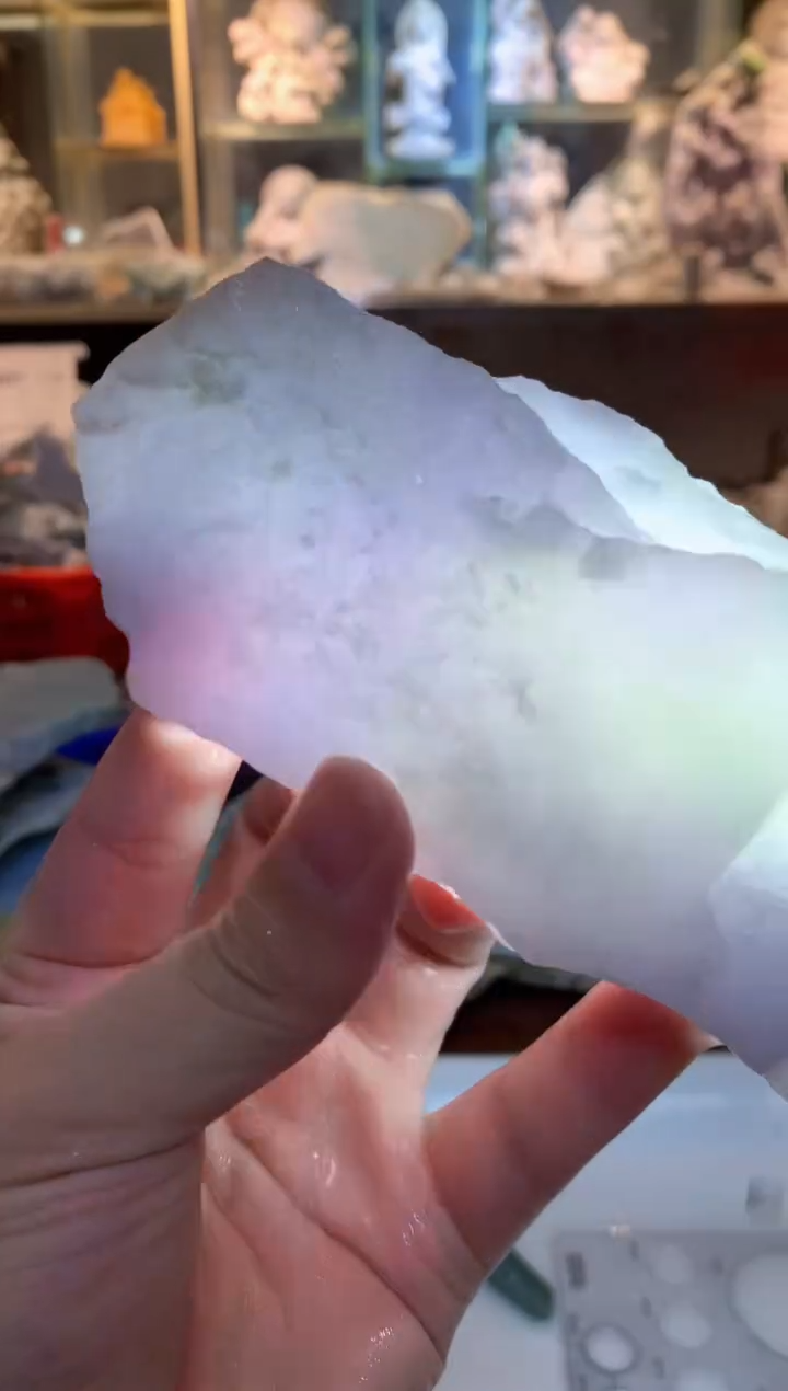 翡翠裸石0朱0翡翠珠宝537