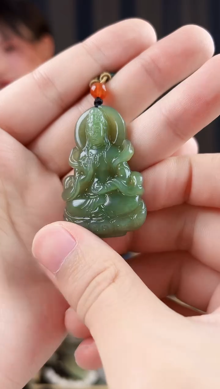 颈饰未镶嵌和田玉拍一发一，多样性发货