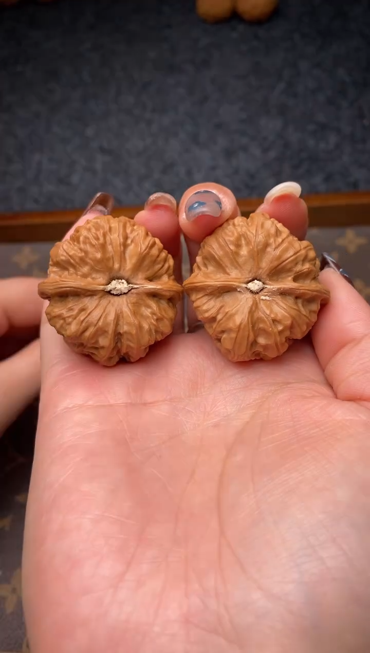 把件文玩核桃B75号39尺门头沟元宝