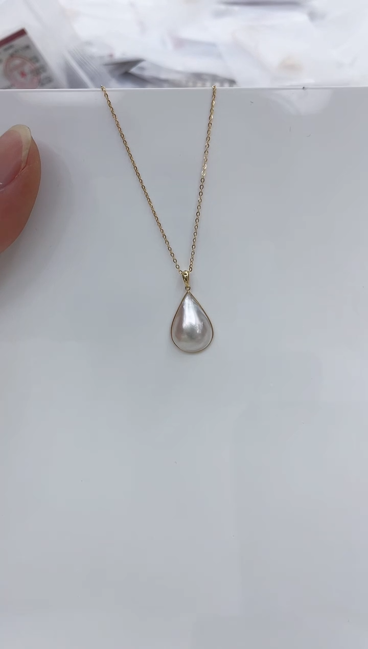 【闪购商品】拼合珍珠（马贝珠）吊坠18K金镶嵌海水马贝吊坠
