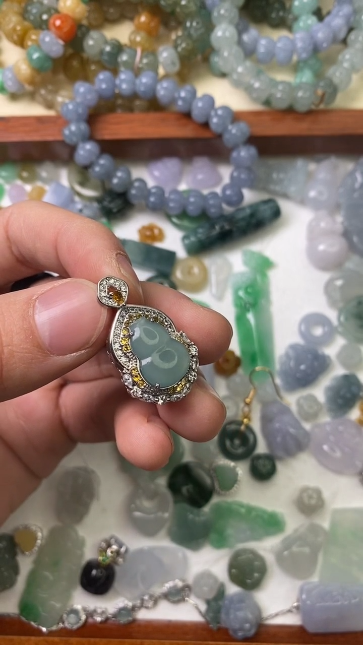 【闪购商品】翡翠颈饰未镶嵌【闪购商品】 天然翡翠 