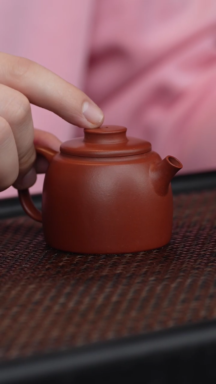 【闪购商品】宜兴紫砂原矿半手红皮龙炮嘴巨轮