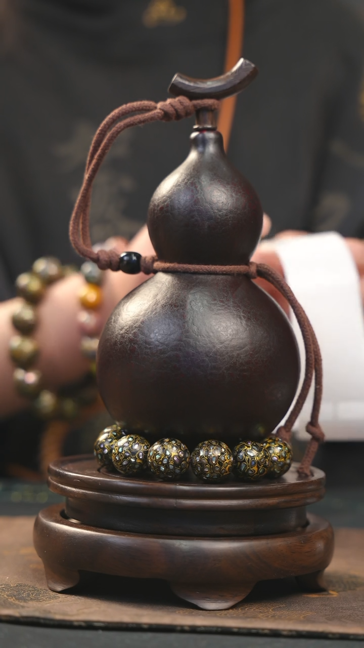 【闪购商品】YO125大漆酒葫芦不包手串及旋转底座