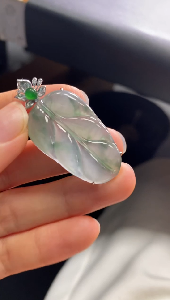 【闪购商品】翡翠颈饰18K金镶嵌不退不换 无鉴赏期