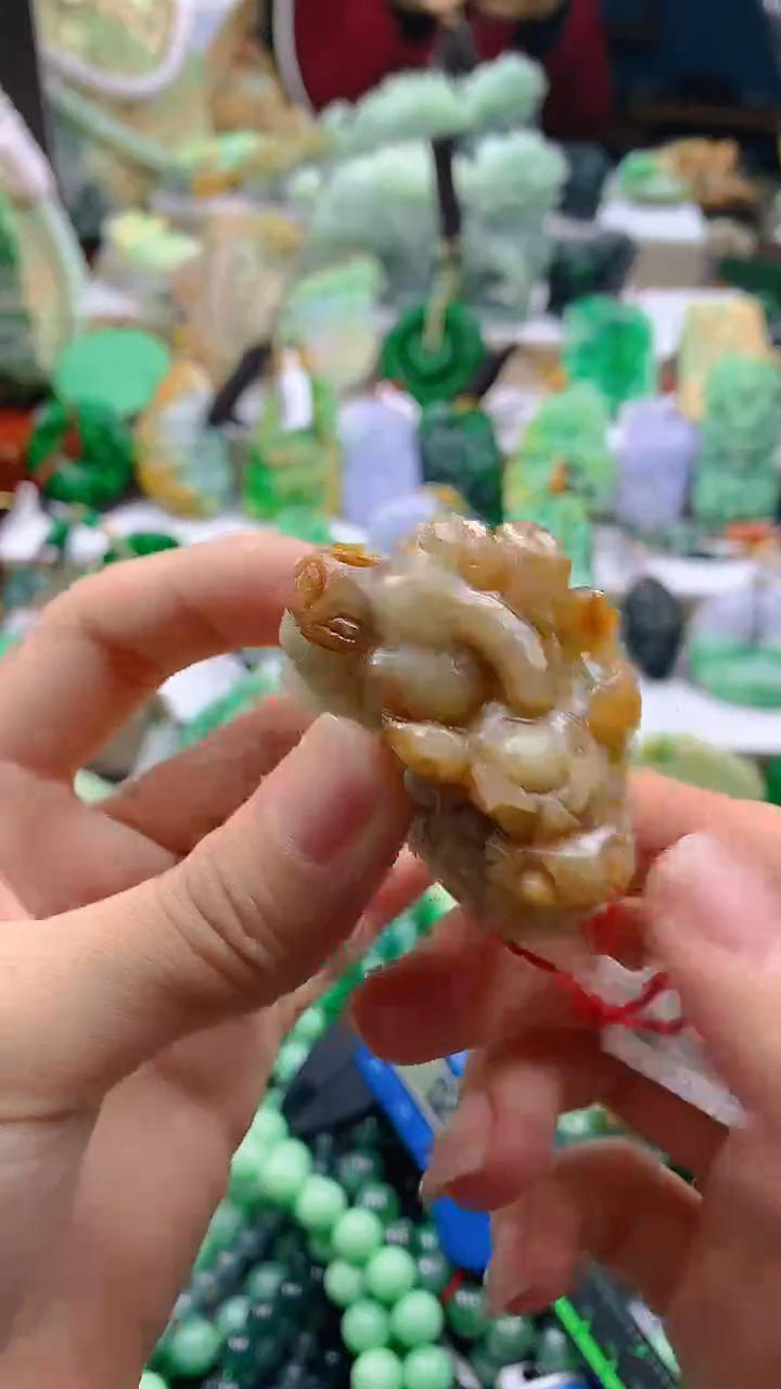 颈饰未镶嵌翡翠天然缅甸a货翡翠