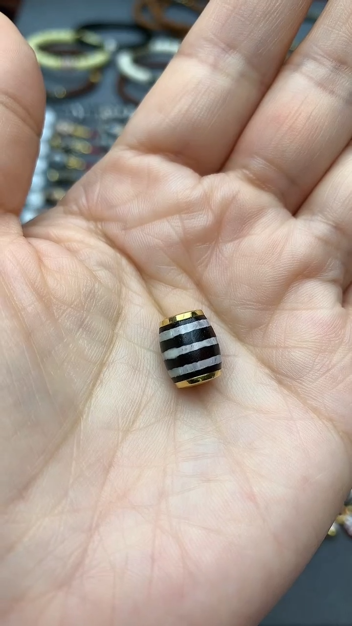 【闪购商品】玛瑙/玉髓单珠18K金镶嵌20250204