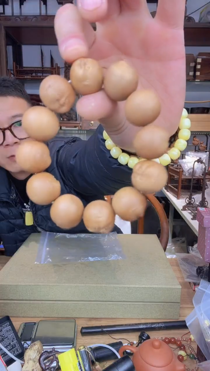 【闪购商品】乌木类书架421老山檀人生百态2.0单圈手串