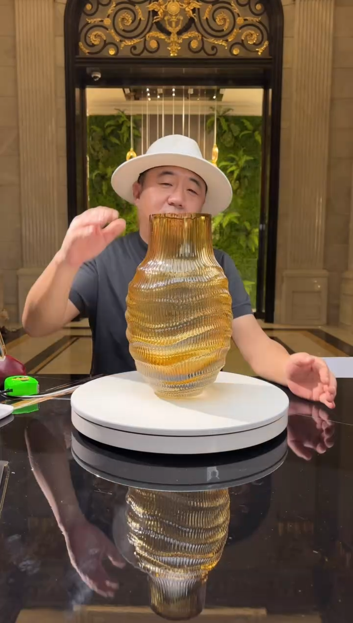 【闪购商品】摆件AJ1010102金色琉璃花器