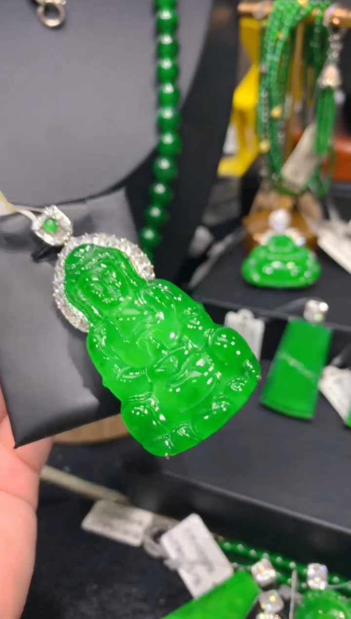 颈饰未镶嵌翡翠21一季