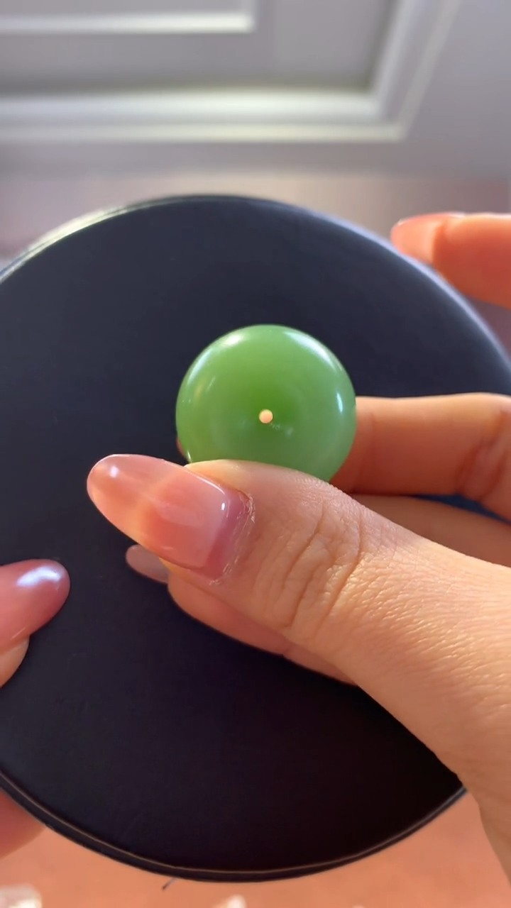 【闪购商品】和田玉挂件未镶嵌满翠平安扣