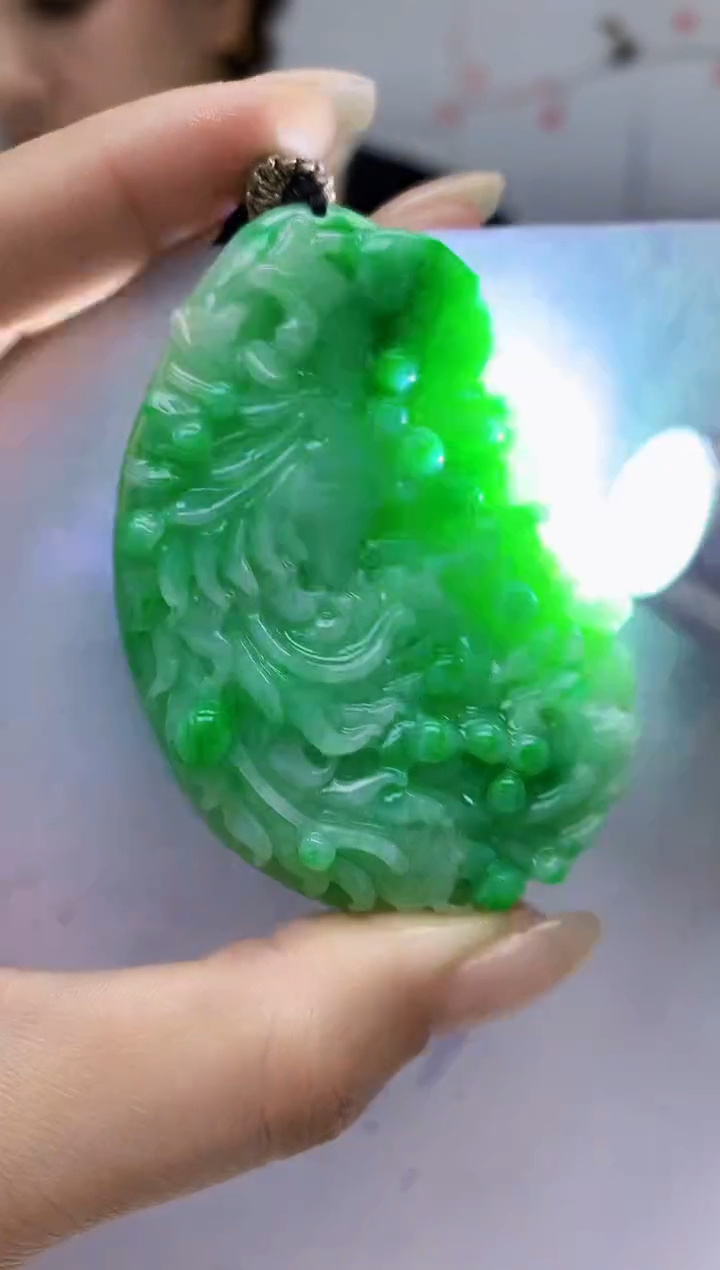 【闪购商品】定制翡翠未镶嵌4829lr-毛货挂件60