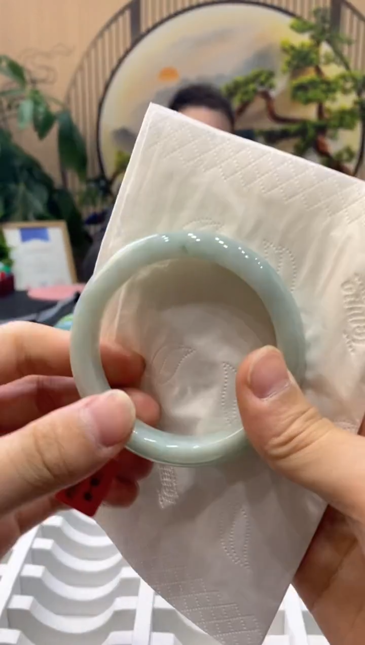 【闪购商品】翡翠手镯未镶嵌000010597