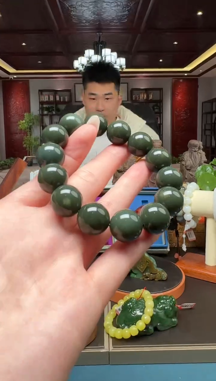 未镶嵌和田玉挂件szq16