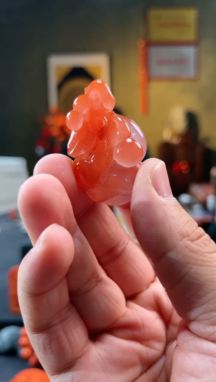 【闪购商品】南红玛瑙颈饰未镶嵌吊坠
