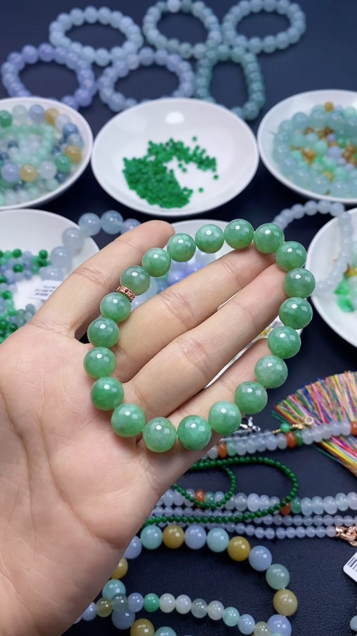 【闪购商品】翡翠散珠卡9加手串