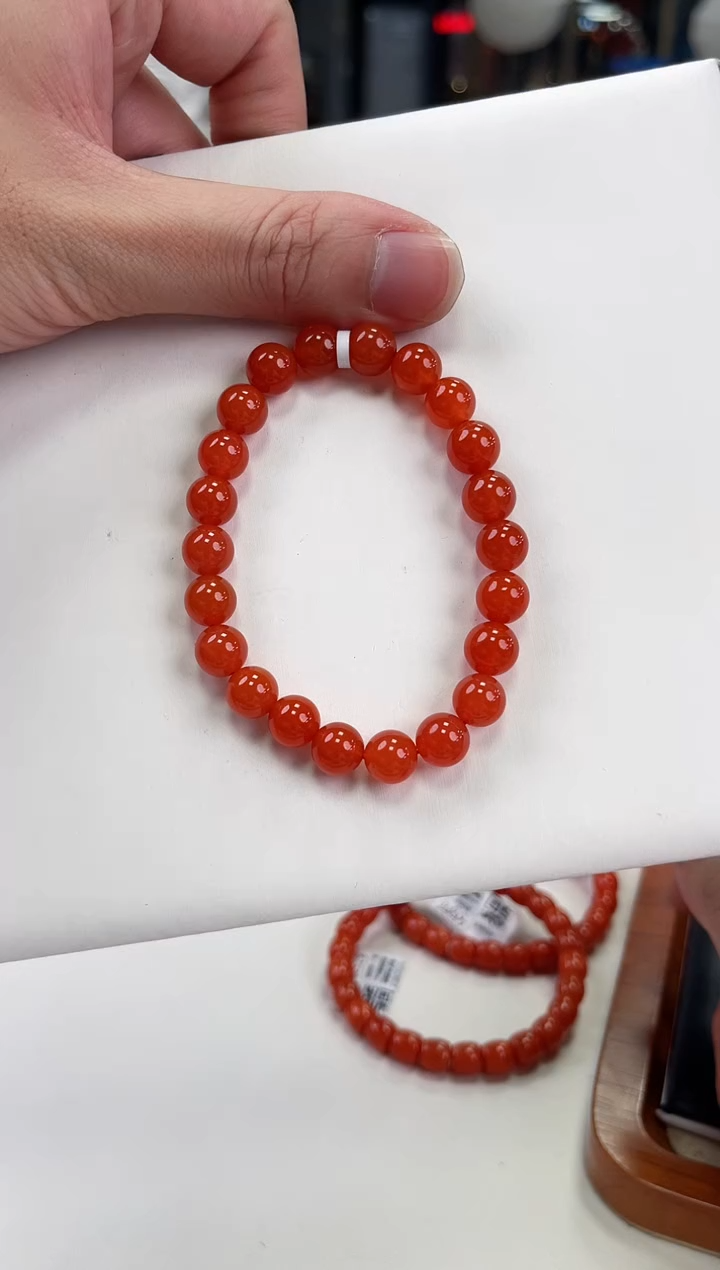 【闪购商品】南红玛瑙冰红手串8+未镶嵌一个/条
