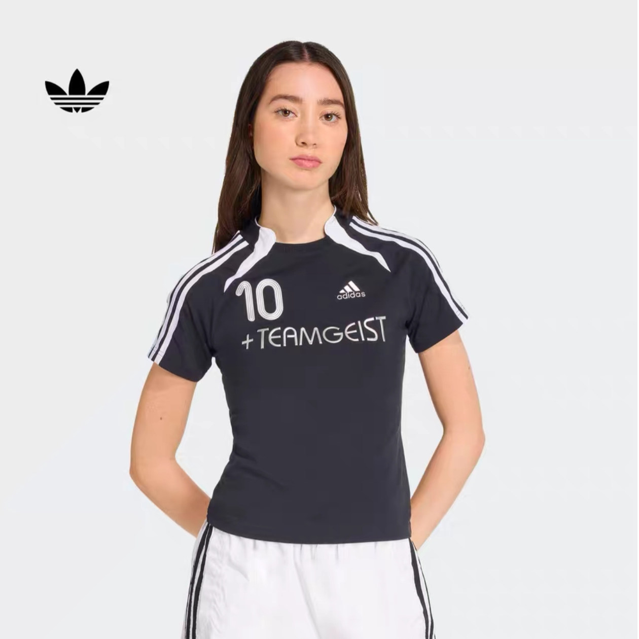 adidas 足球风运动修身短袖球衣 KE9812