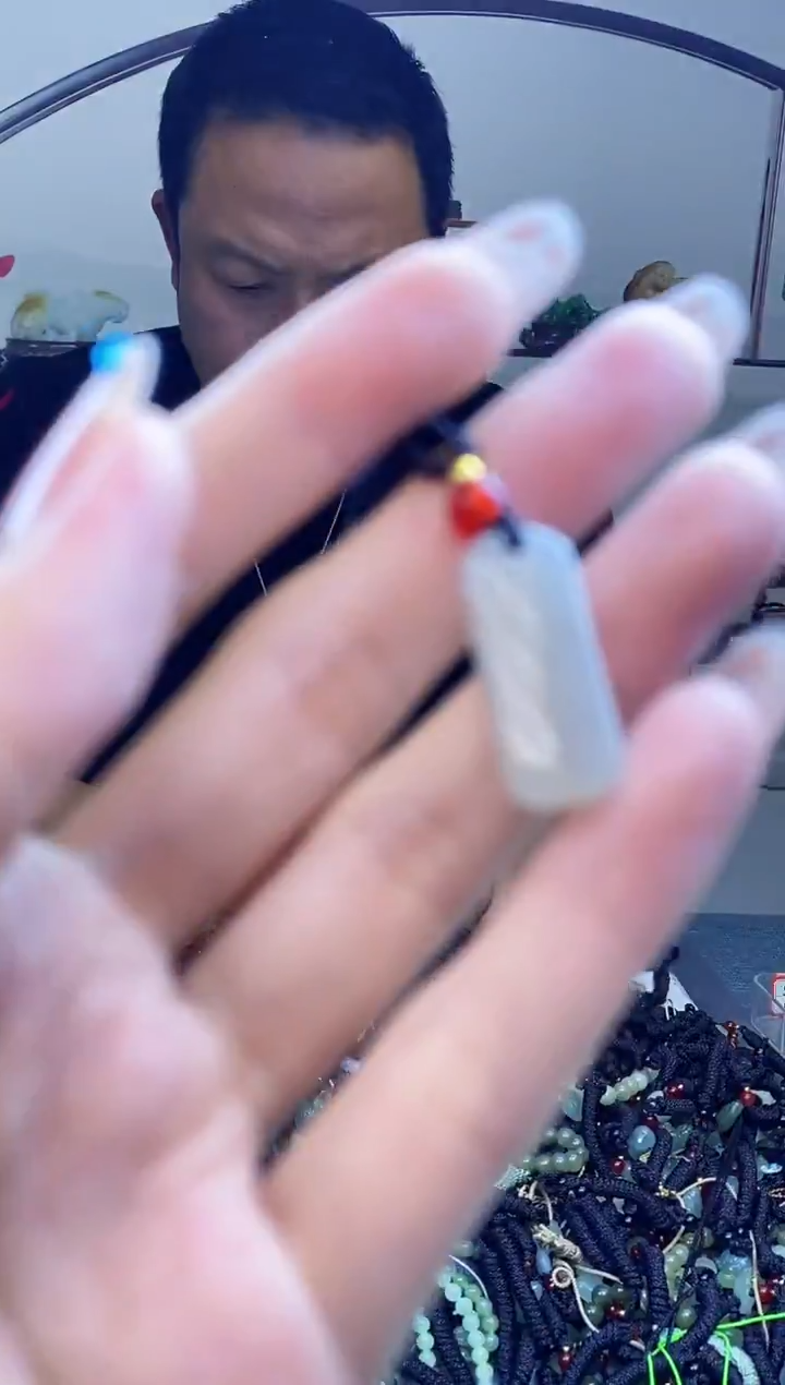 颈饰未镶嵌和田玉多样性发拍一发一