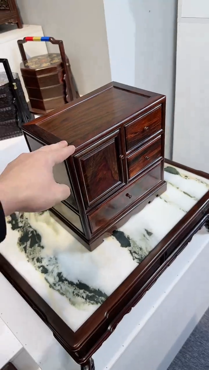 【闪购商品】红酸枝木类成套家具柜子