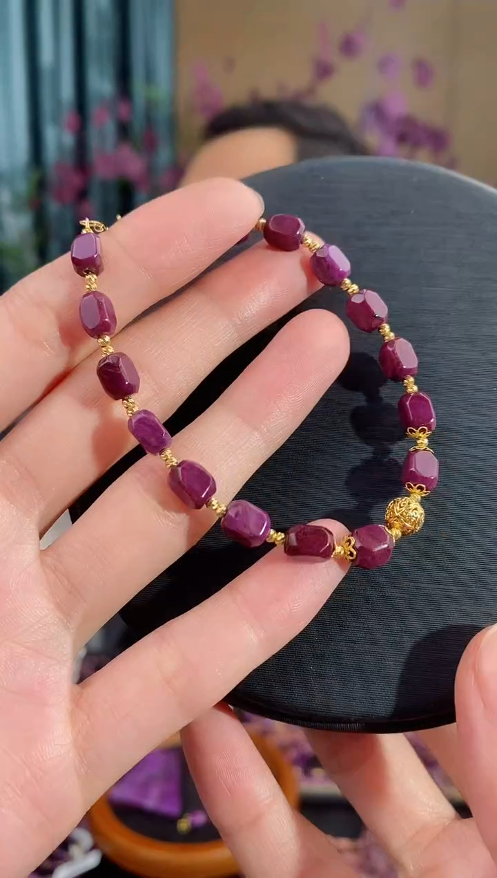 【闪购商品】苏纪石（舒俱来）手链18K金镶嵌927