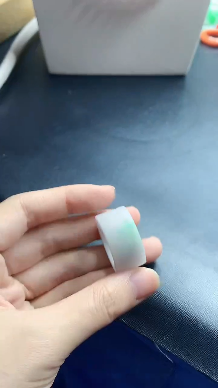 颈饰未镶嵌翡翠天然缅甸a货翡翠13.4