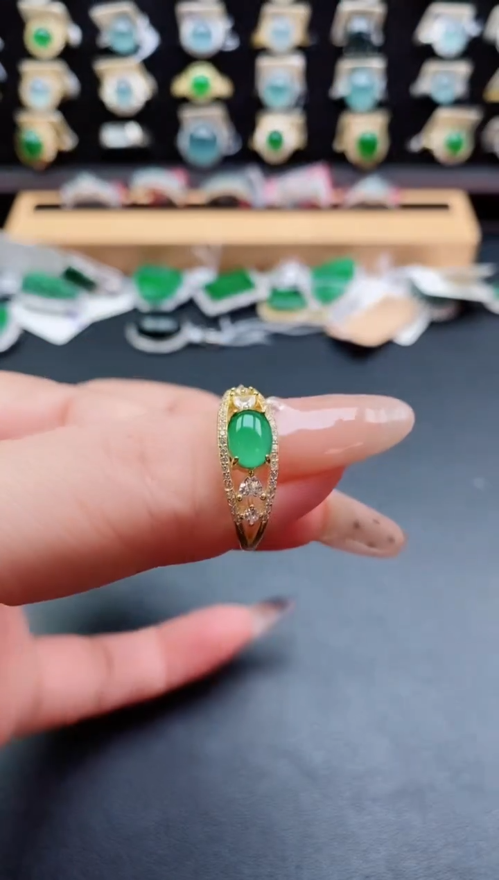 银S925镶嵌戒指翡翠1