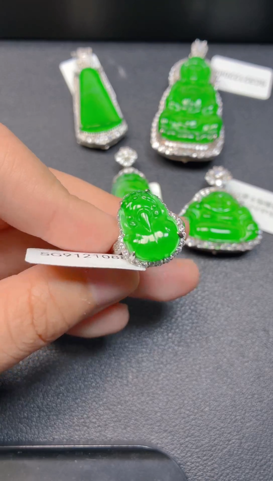 颈饰银S925镶嵌翡翠1