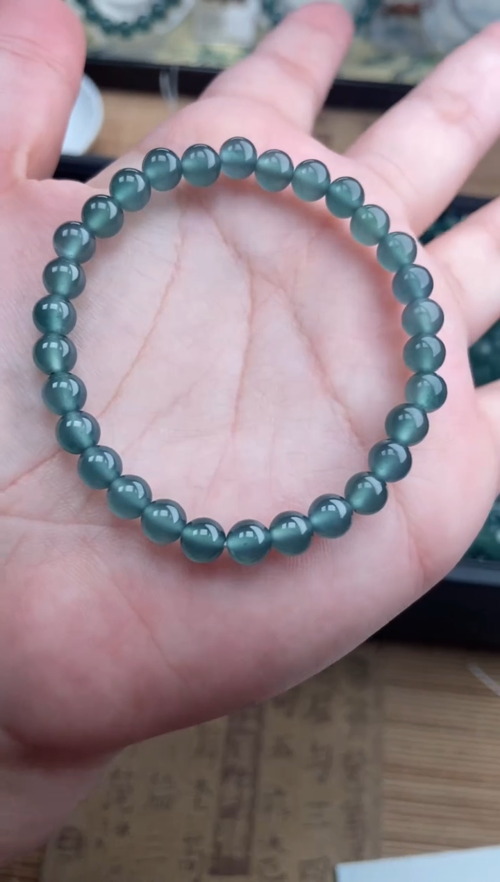 【闪购商品】翡翠手链未镶嵌多样性发货30颗卡6