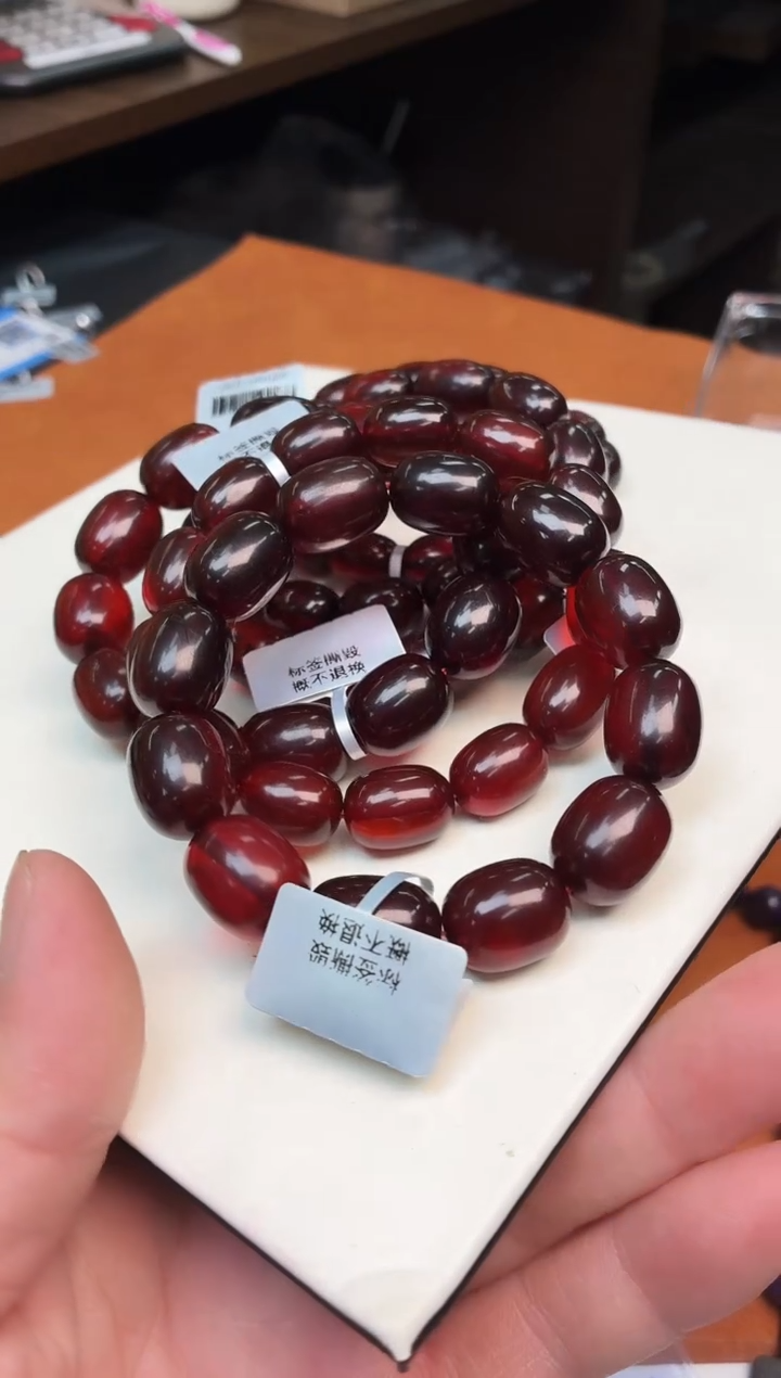 手串血珀未镶嵌J04多样性其一