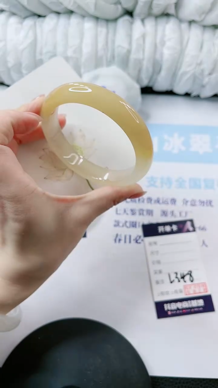 【闪购商品】石英质玉手镯未镶嵌多样性发货L348-63