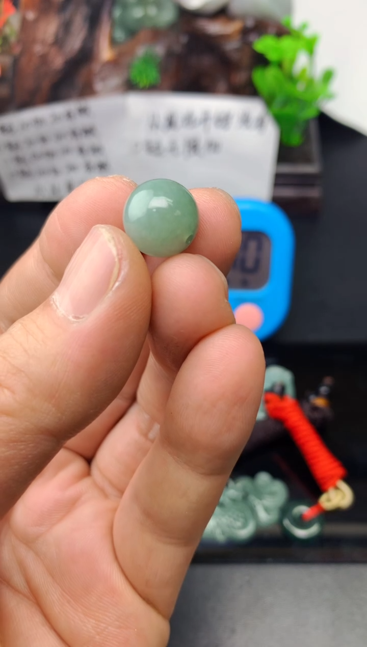 颈饰未镶嵌翡翠仁****.珠子