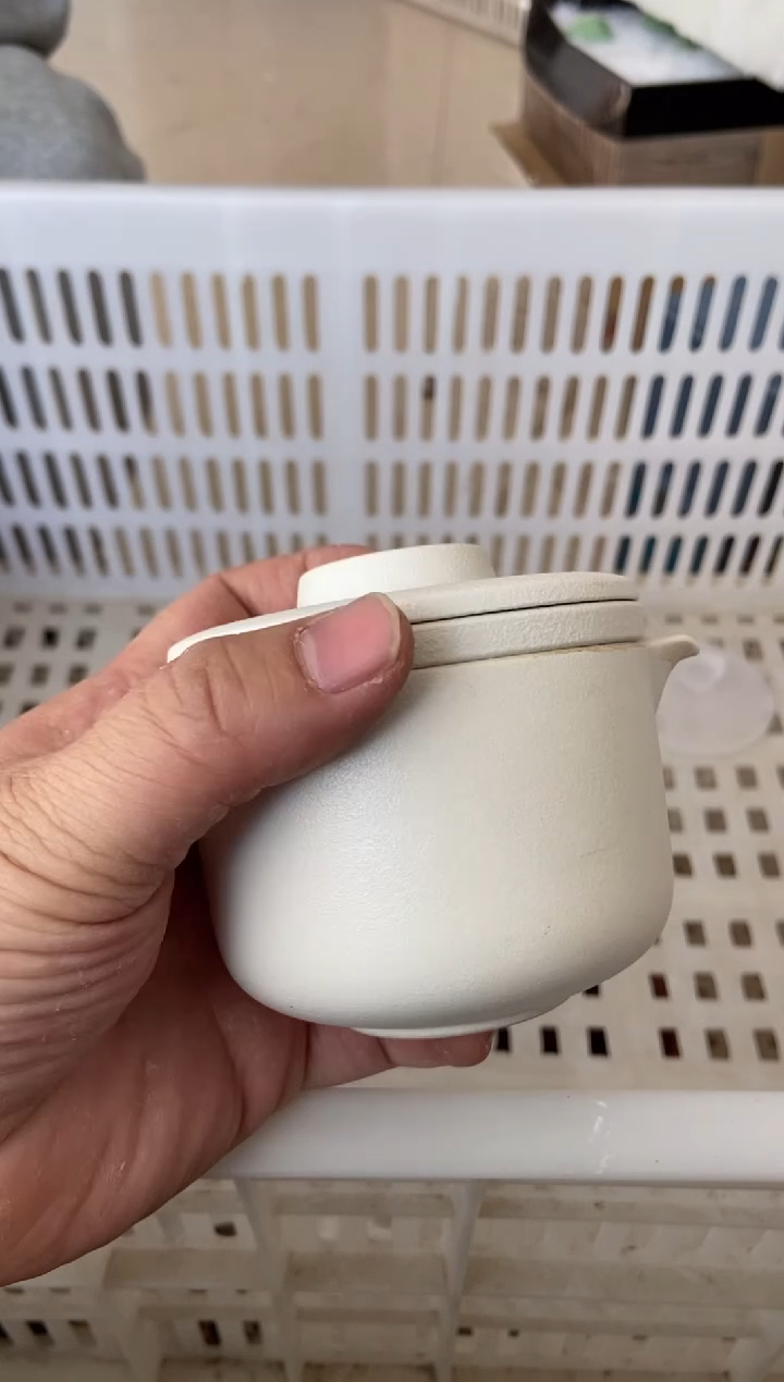 杯无运费险有瑕疵的摄影的产品有使用过的痕迹有点脏介意勿拍