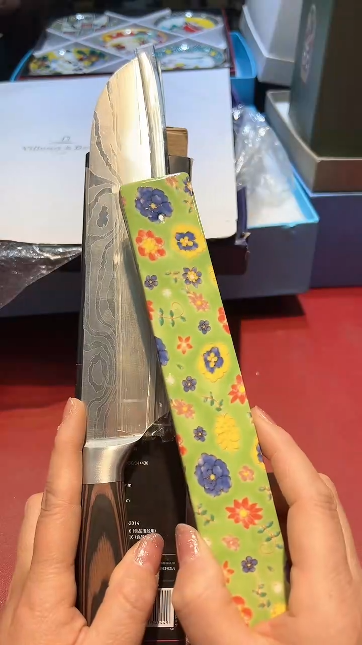 【闪购商品】瓷片锅碗瓢盆一件不剩