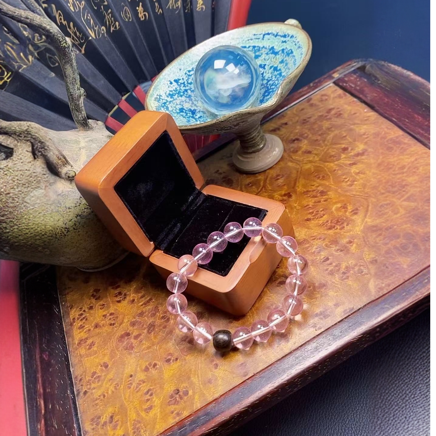 R004天然可爱风巴西少女粉水晶手串12mm+（多样性发其一）