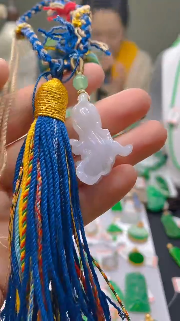 【闪购商品】翡翠颈饰未镶嵌新号开播，全场乱卖