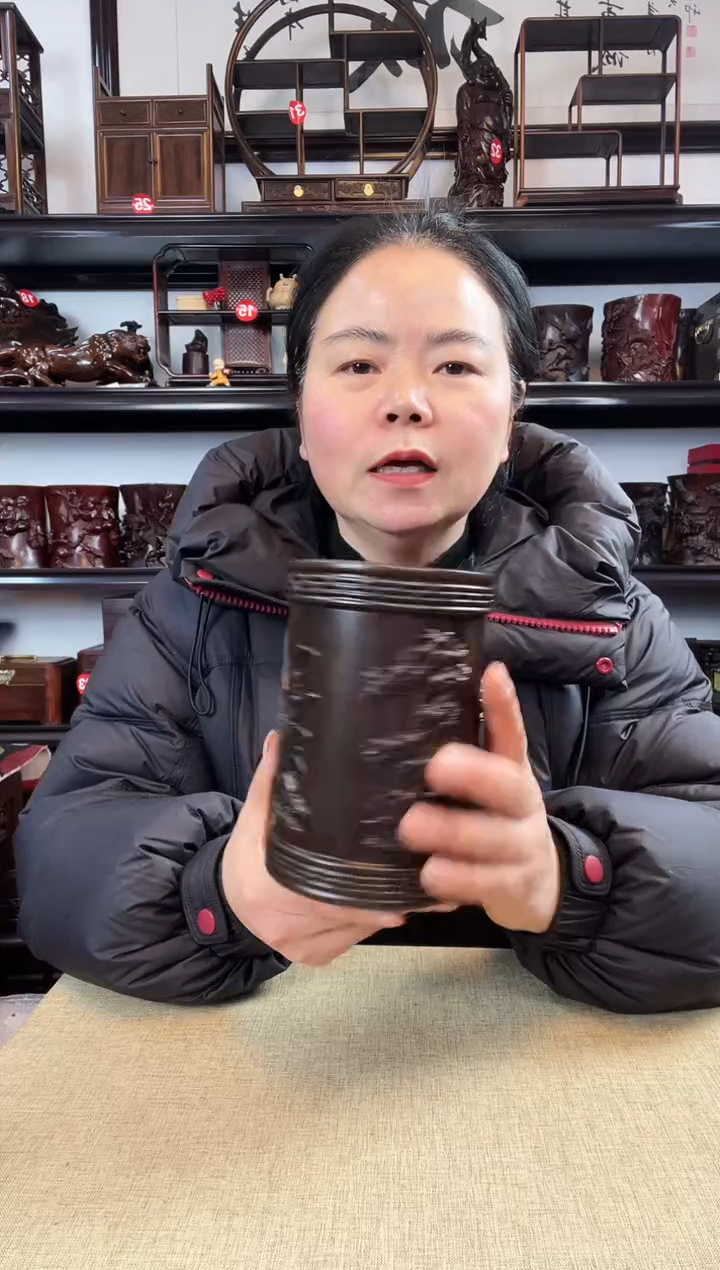 木老李红木工艺品梅兰竹菊笔筒