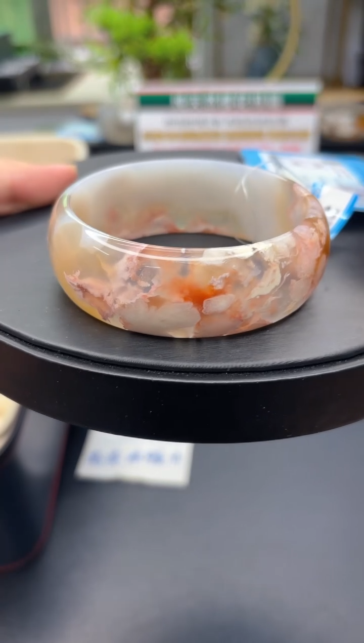 【闪购商品】石英质玉手镯未镶嵌C239(63圈)