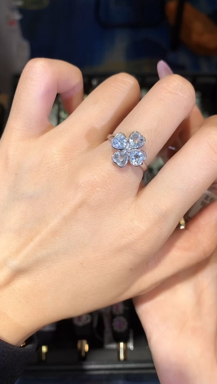 【闪购商品】海蓝宝石戒指18K金镶嵌a97 戒指时尚