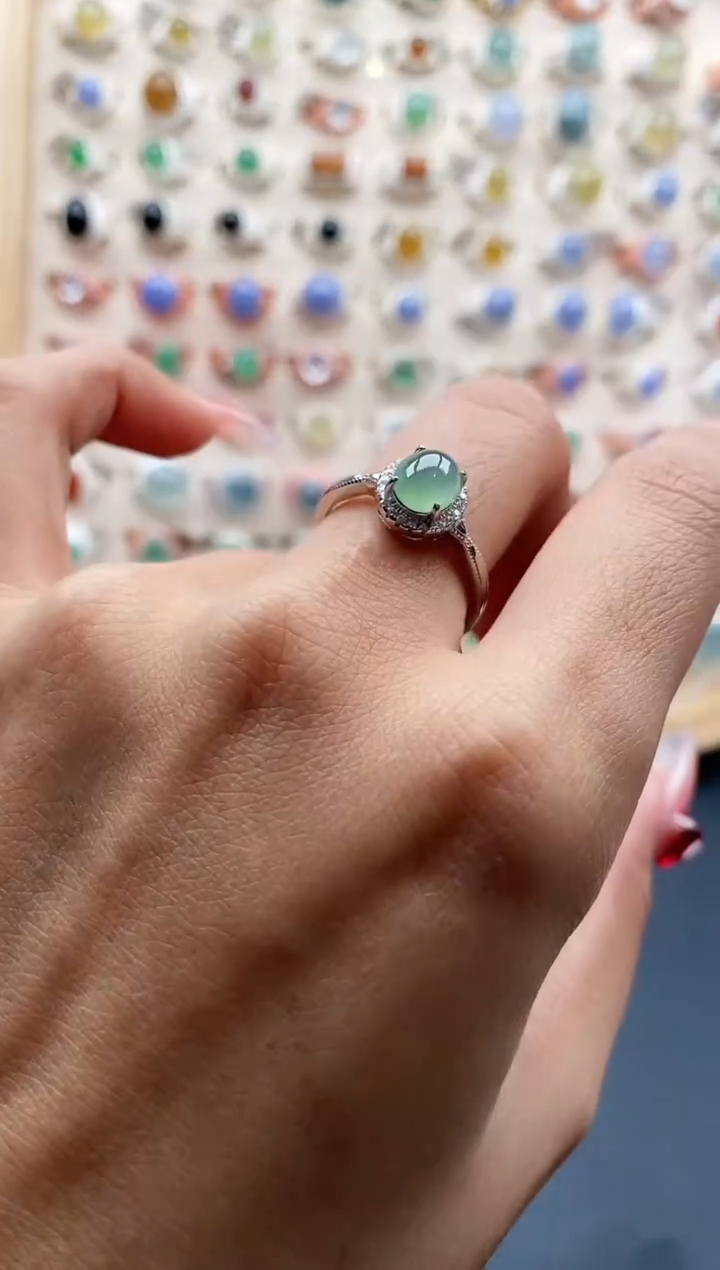 【闪购商品】翡翠戒指银S925镶嵌缅甸天然A货翡翠444 5+4