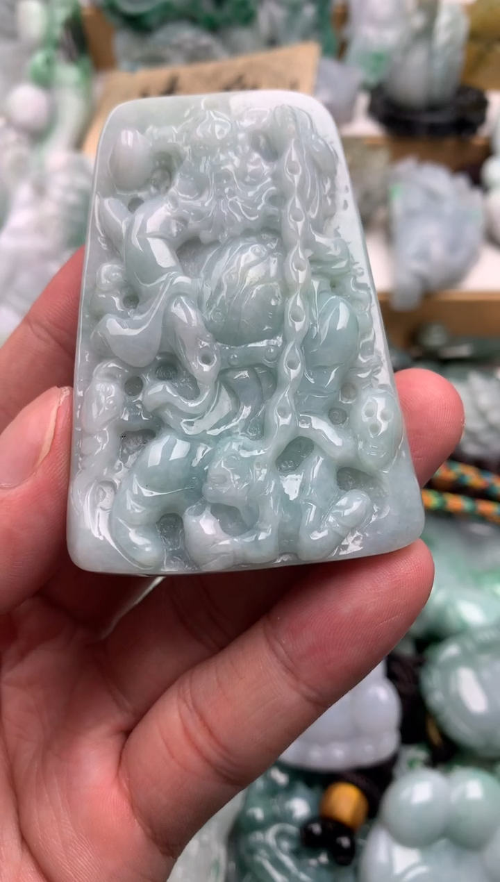 吊坠(不含链)未镶嵌翡翠1