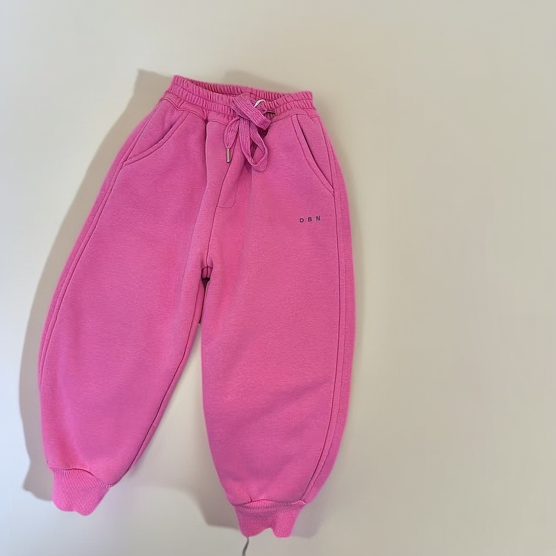 WK-82358儿童加厚绒秋冬款卫裤 韩版 洋气保暖 休闲裤 中童时尚