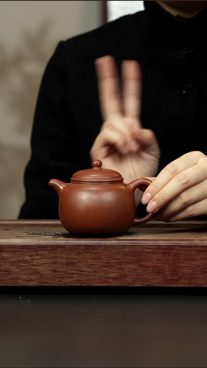 茶壶紫砂红降坡 大匏樽