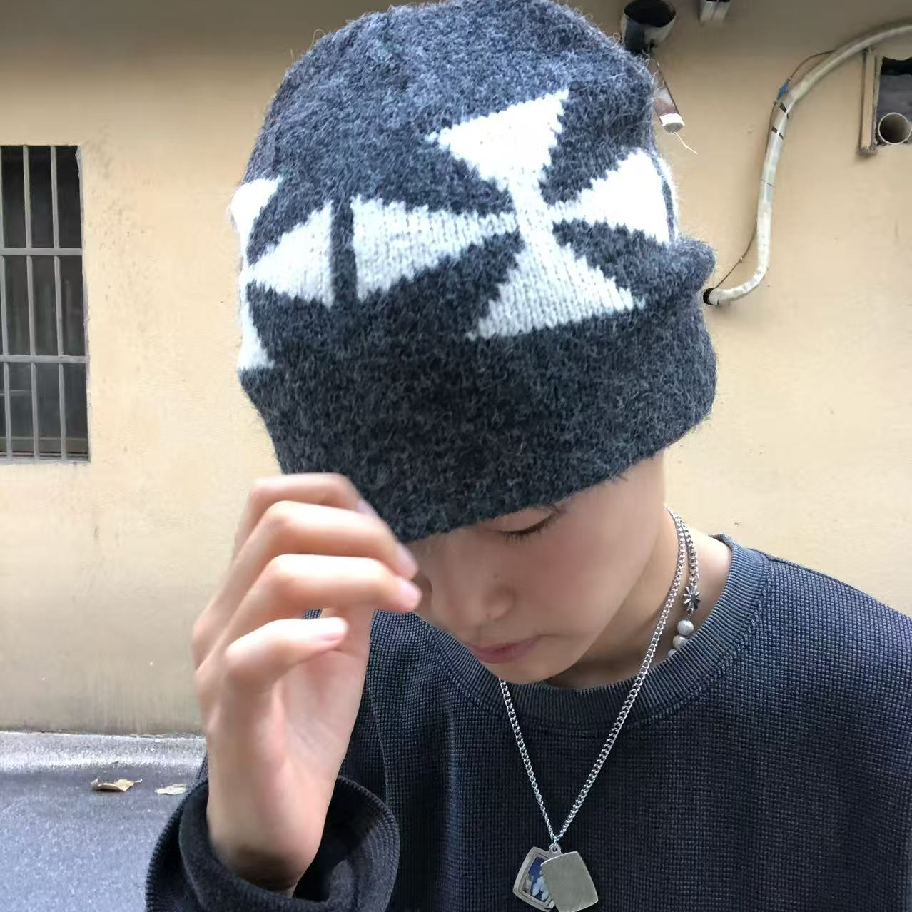 街头加深毛线冷帽重磅穿搭小众情侣简约针织帽加深