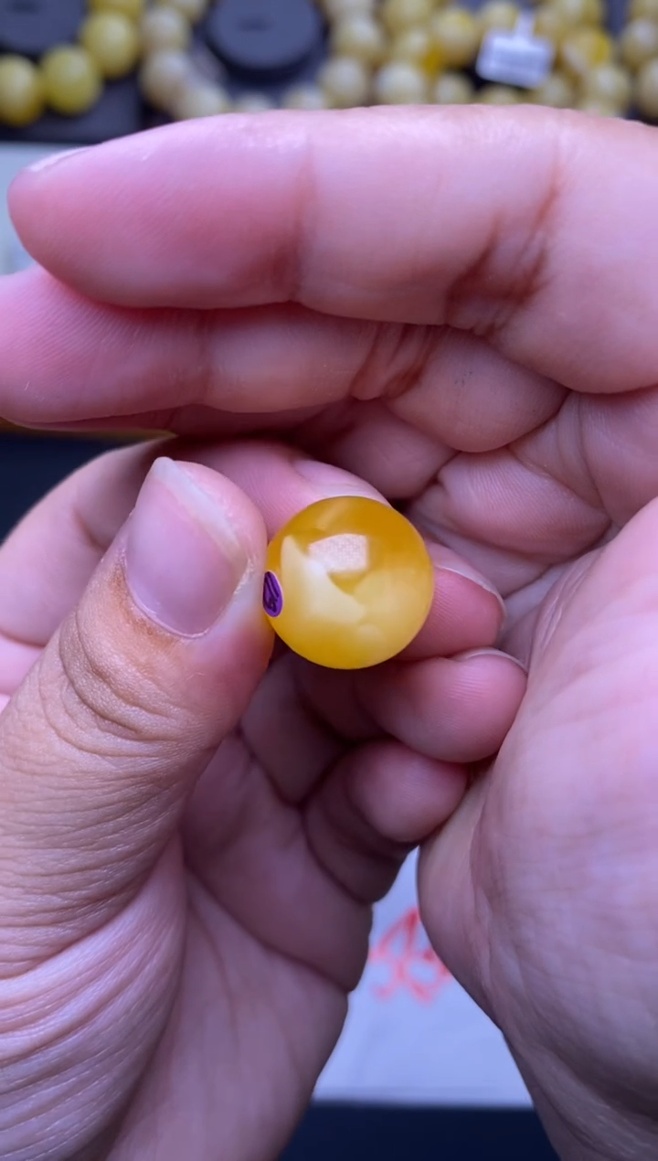 裸石琥珀未镶嵌大小姐珠宝严选40