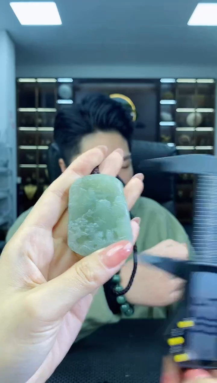 【闪购商品】和田玉颈饰未镶嵌山水清货1