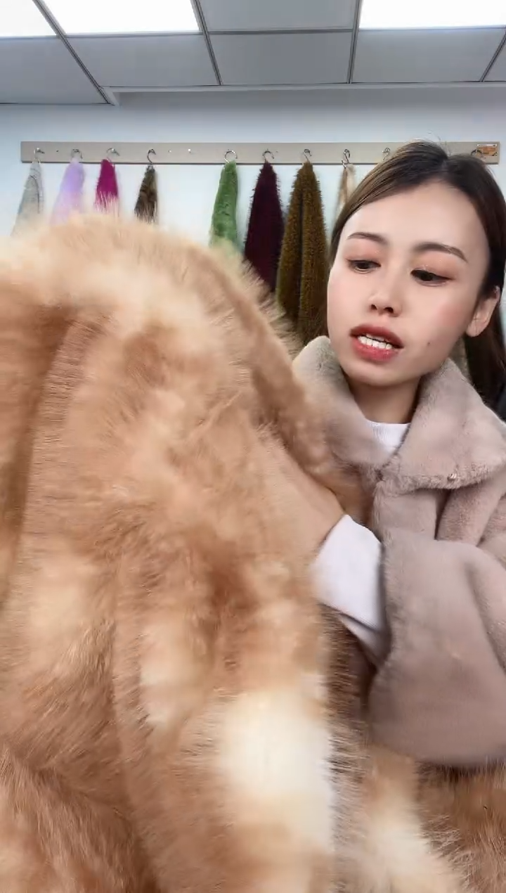 狐狸毛A28，尺寸1.9*1