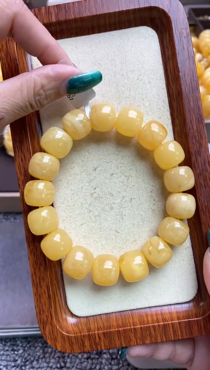 【闪购商品】蜜蜡珠宝奇石未镶嵌10