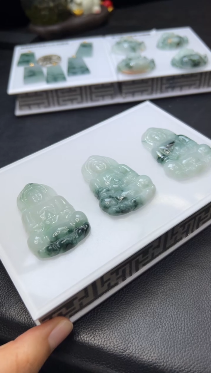 【闪购商品】翡翠颈饰未镶嵌PQGJ746多样性发一件