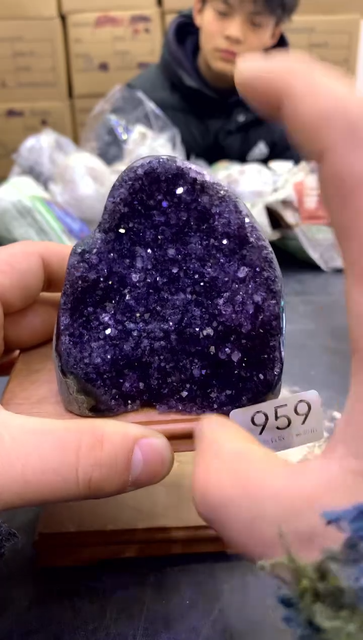 【闪购商品】水晶摆件未镶嵌天然高品质紫晶959