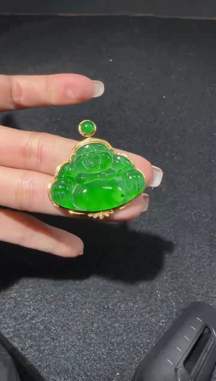 【闪购商品】翡翠吊坠(赠链)18K金镶嵌多样性发货拍一发一